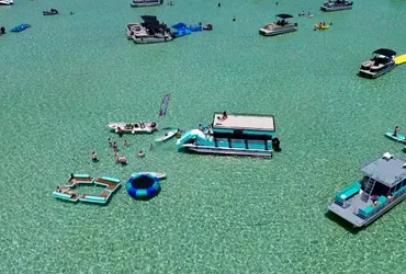 Crab Island, Destin FL: Top Boat Rentals, Tiki Boats, Private Captained Charters & Today’s Rates
